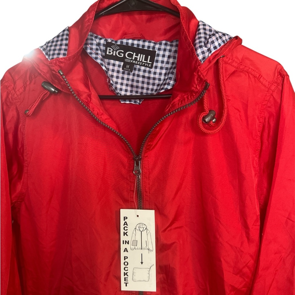 Big Chill Men's Vibrant Red Windbreaker